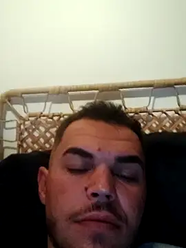 Alexszader36 online show from November 20, 2025, 11:04 pm