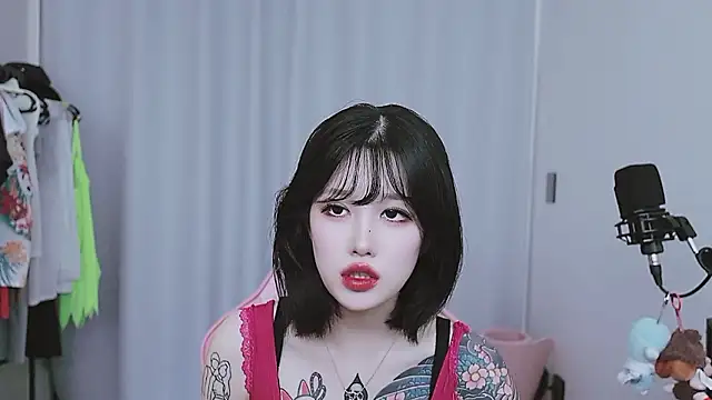 MISA 02 online show from April 8, 2026, 4:45 am