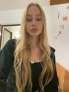 RemyStyles online show from October 23, 2025, 4:17 pm