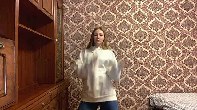 Snapshot of _petaI chatting on November 9, 2025, 6:12 am petaI online show from November 9, 2025, 6:12 am