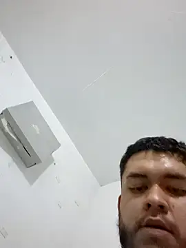 rich ryx online show from December 15, 2025, 6:06 am