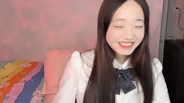 Snapshot of _xiaoniaojiang chatting on October 28, 2025, 12:52 pm  xiaoniaojiang online show from October 28, 2025, 12:52 pm