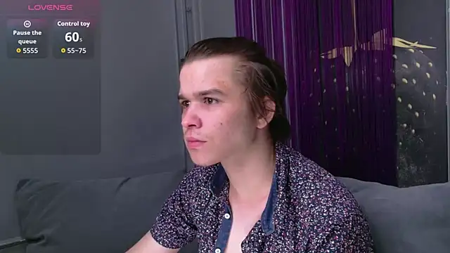 Snapshot of BrodyEvans chatting on October 14, 2025, 3:13 pm BrodyEvans online show from October 14, 2025, 3:13 pm