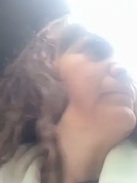 Butterfly8385 online show from April 2, 2026, 4:43 am