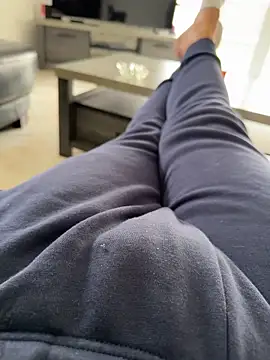 FrenchChibreur online show from October 10, 2025, 1:43 pm