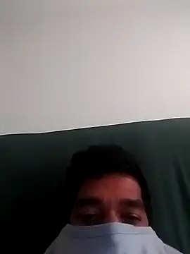 Snapshot of S-meerass chatting on March 20, 2026, 3:39 pm S-meerass online show from March 20, 2026, 3:39 pm