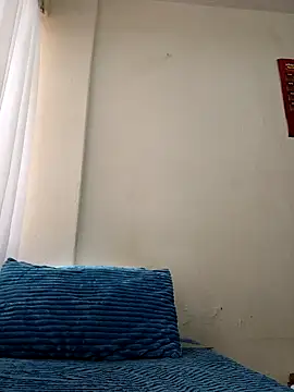 Trishabitch77 online show from January 18, 2026, 11:25 am