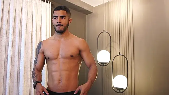 Snapshot of Reik_Vonn chatting on February 20, 2026, 12:27 pm Reik Vonn online show from February 20, 2026, 12:27 pm