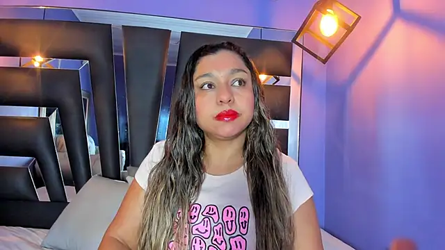 Snapshot of Alessandra_Voss chatting on October 22, 2025, 12:49 pm Alessandra Voss online show from October 22, 2025, 12:49 pm