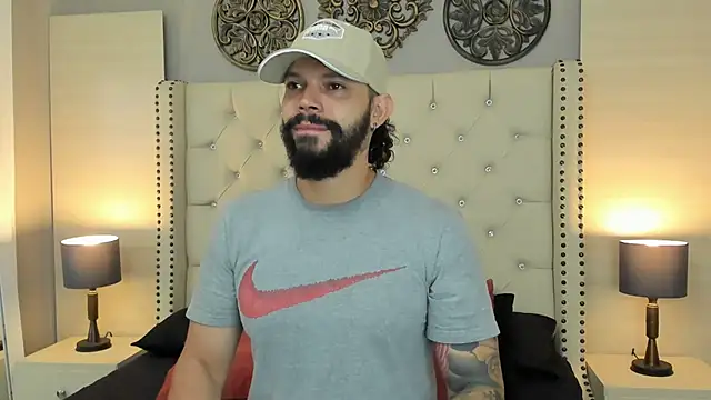 AlukardBig online show from November 2, 2025, 12:18 pm