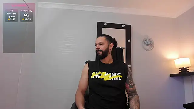 AlukardBig online show from November 20, 2025, 2:06 pm