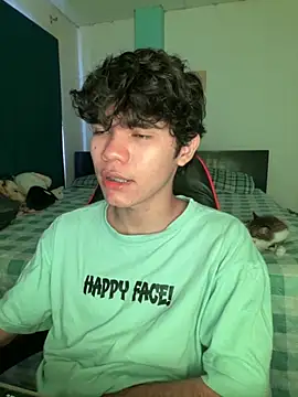 Im Camii online show from November 13, 2025, 4:06 pm