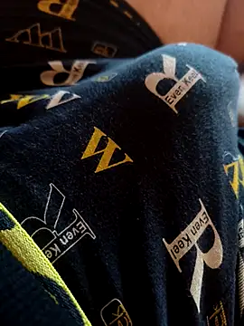 Snapshot of Samisamieden1 chatting on March 25, 2026, 2:12 pm Samisamieden1 online show from March 25, 2026, 2:12 pm