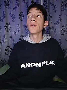 heyy noah11 online show from November 10, 2025, 1:15 am