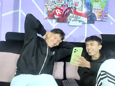 heyy noah11 online show from April 12, 2026, 1:38 pm