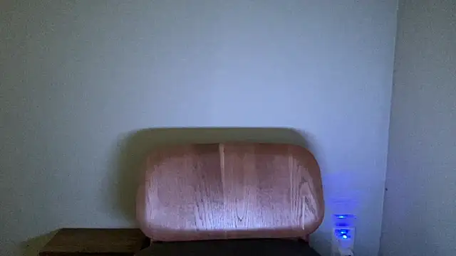 Snapshot of ChillNSpill chatting on October 21, 2025, 2:34 am ChillNSpill online show from October 21, 2025, 2:34 am