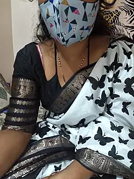 Best Kannada Couple online show from December 17, 2025, 5:35 am