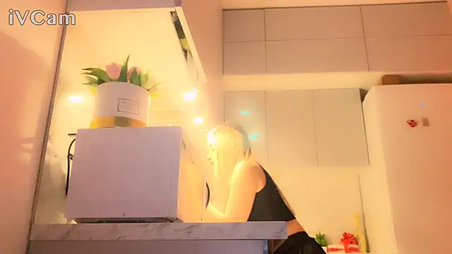 Snapshot of Biryanna chatting on February 28, 2026, 6:31 pm Biryanna online show from February 28, 2026, 6:31 pm