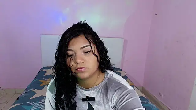 AlissonCurly  online show from October 11, 2025, 6:17 pm