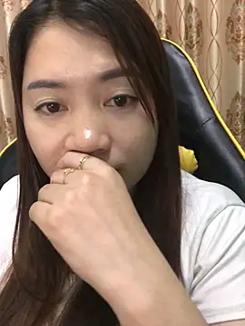 Snapshot of baby_sex24 chatting on October 29, 2025, 7:10 am baby sex24 online show from October 29, 2025, 7:10 am