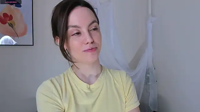 sweet and flirt online show from March 3, 2026, 6:52 am