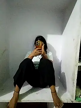 PG girl 12th online show from October 30, 2025, 5:35 pm