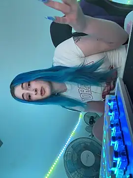 Snapshot of minalfpro chatting on April 7, 2026, 7:36 pm minalfpro online show from April 7, 2026, 7:36 pm