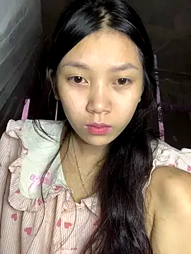 linh-lan1 online show from October 30, 2025, 10:49 am