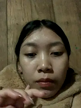 linh-lan1 online show from November 18, 2025, 2:54 pm