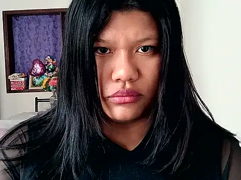 Chloe Jhons Rs online show from October 14, 2025, 5:58 pm