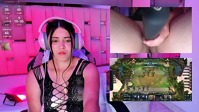 EvaBloom   online show from March 12, 2026, 8:59 pm