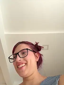 l0lita sweet online show from November 29, 2025, 8:12 pm