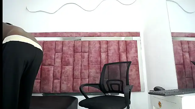 Mick storm online show from March 28, 2026, 7:24 pm