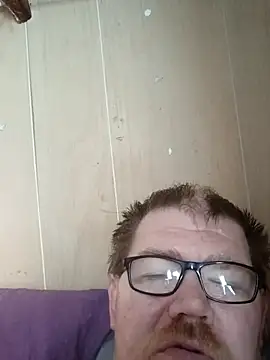 Spencer8181 online show from November 5, 2025, 3:01 pm