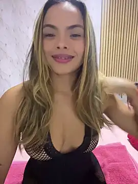 safadinhaquenteW online show from April 4, 2026, 4:00 am