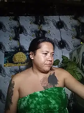 trishacummerts online show from May 27, 2026, 11:46 pm
