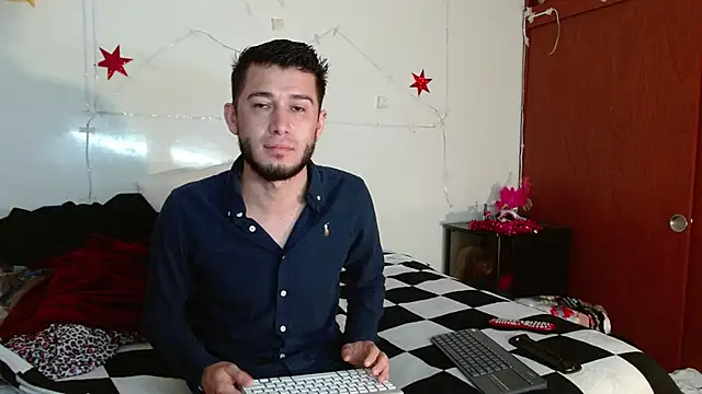 picante70  online show from November 29, 2025, 11:13 am