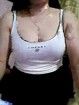 SansanCii online show from March 17, 2026, 9:29 pm