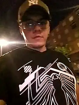 juanricox online show from October 12, 2025, 6:07 pm