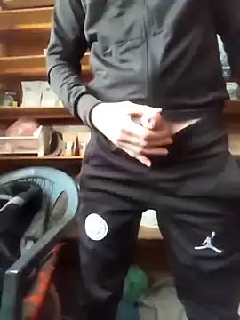 szabi1995 online show from November 27, 2025, 11:45 am