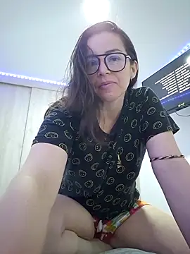 Snapshot of Lui_Fer01 chatting on February 26, 2026, 12:04 pm Lui Fer01 online show from February 26, 2026, 12:04 pm