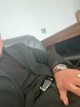 Snapshot of arasazgin chatting on February 7, 2026, 10:41 am arasazgin online show from February 7, 2026, 10:41 am