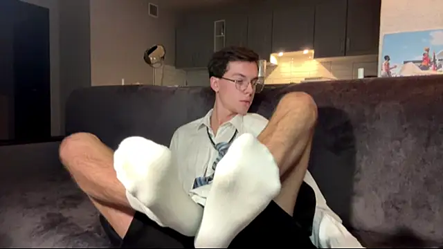 Jeremy1Scott online show from November 7, 2025, 3:39 am