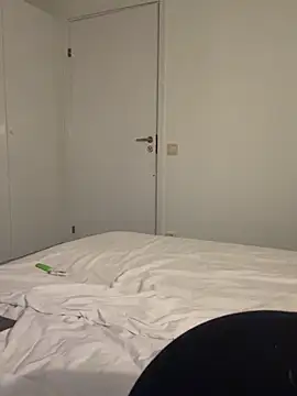 mamimamacitaaa online show from October 16, 2025, 4:08 pm