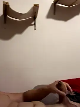 ReDiBastoni90 online show from October 27, 2025, 5:17 pm