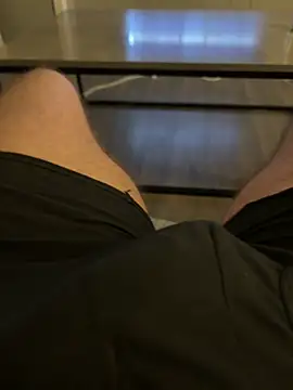 Snapshot of EthanKane chatting on October 31, 2025, 1:39 am EthanKane online show from October 31, 2025, 1:39 am