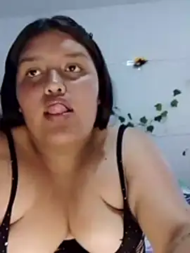 natt-bigass online show from November 15, 2025, 4:43 am