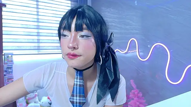 Naaomi cute online show from December 19, 2025, 4:14 pm