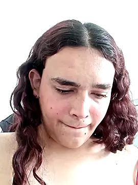 Snapshot of La-Gatica-trans chatting on October 13, 2025, 2:17 pm La-Gatica-trans online show from October 13, 2025, 2:17 pm