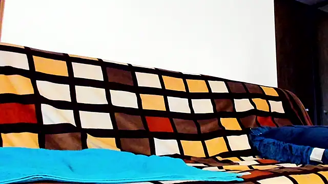 katcum02 online show from April 9, 2026, 11:04 am